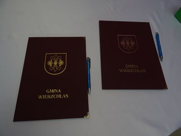 Umowa partnerska między Gminą Rukojnie a Gminą Wierzchlas podpisana